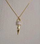 Colar Essenza Cadeado Chic